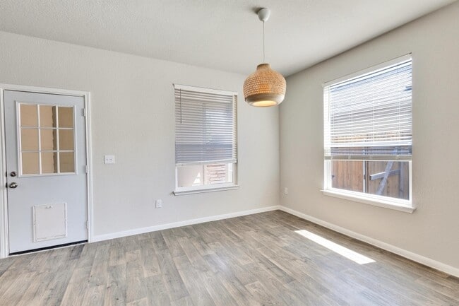 Building Photo - 2014 Arborside Dr