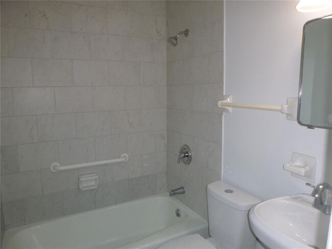 Building Photo - 550 Westover Pkwy