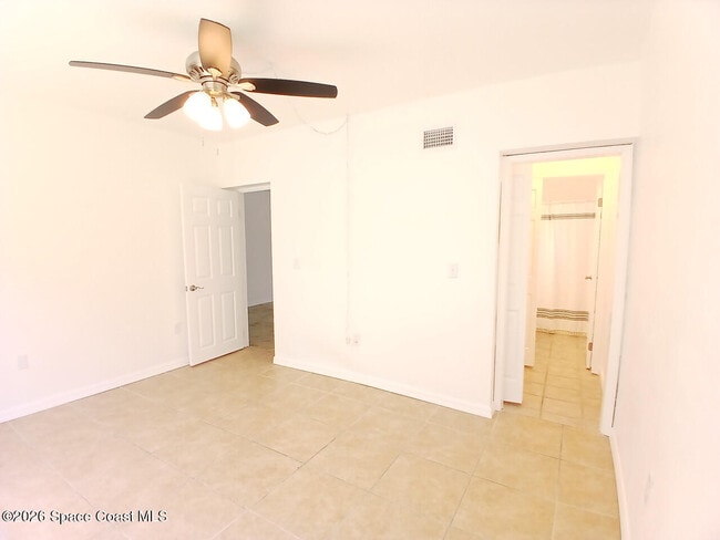 Building Photo - 4125 Ocean Beach Blvd