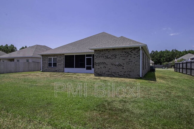 Building Photo - 1208 Carraway Cv