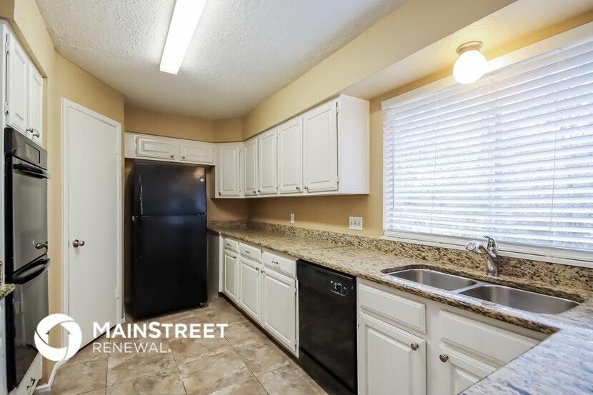 Building Photo - 2910 Valley Rose Dr