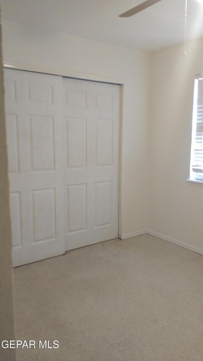 Building Photo - 5728 Dalhart Dr