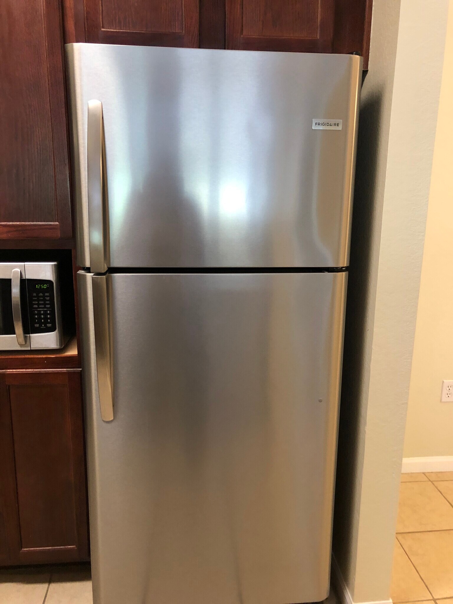 Building Photo - 2801 Chancellorsville Dr