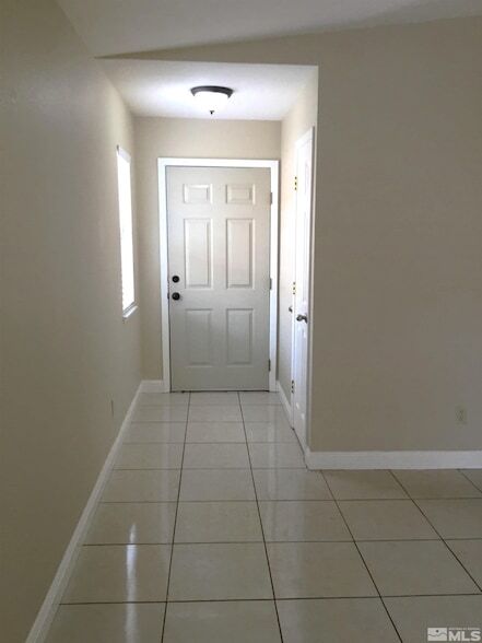 Building Photo - 6950 Forsythia Way
