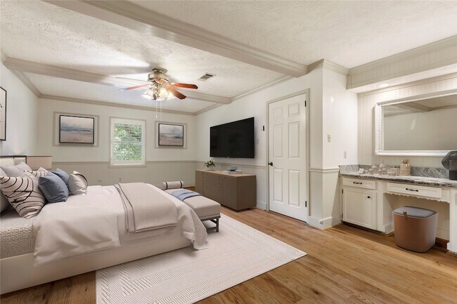 Building Photo - 8215 Winding Hill Ln