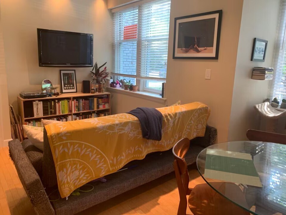 Building Photo - 1901 16th St NW