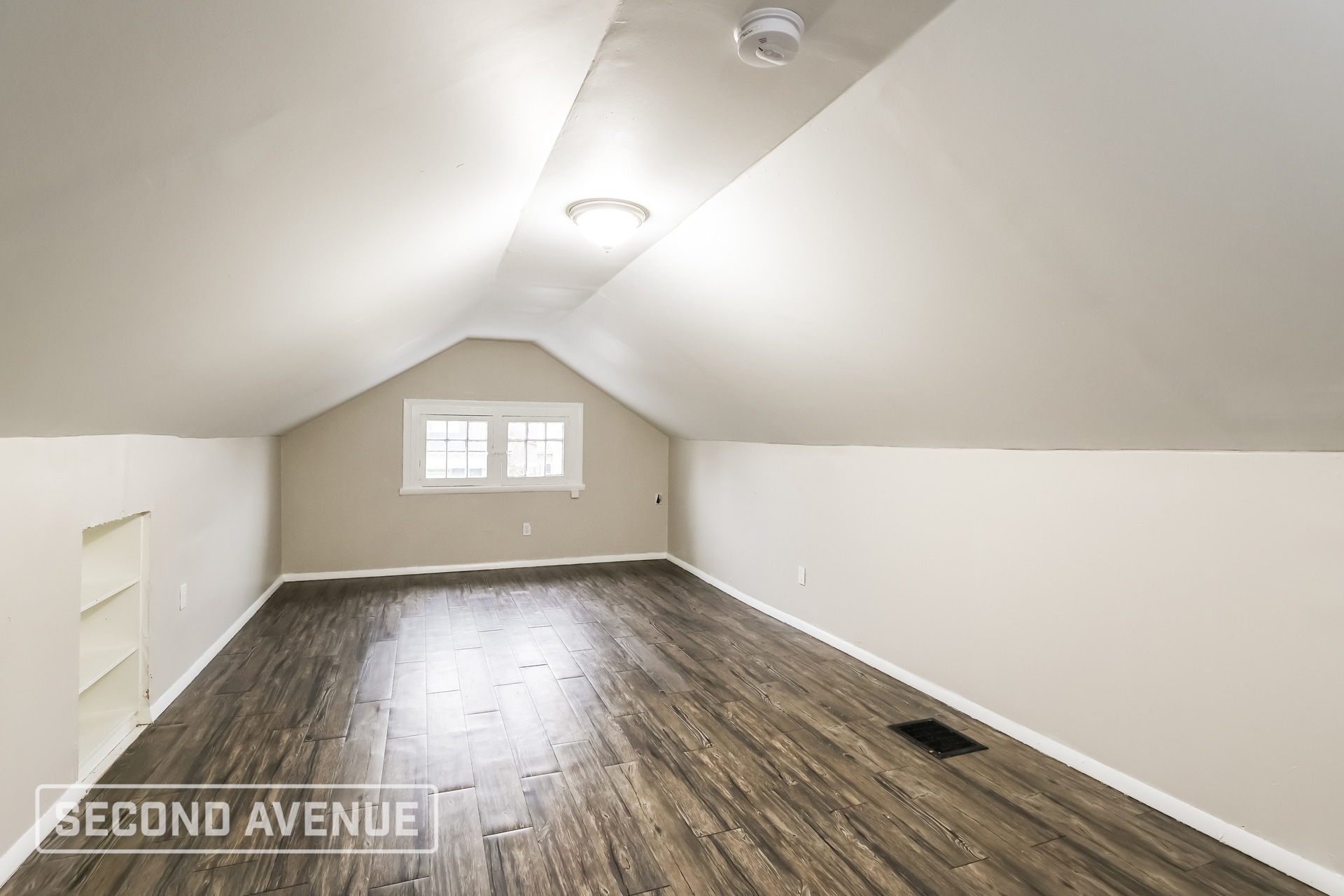 Building Photo - 741 Dearborn Ave