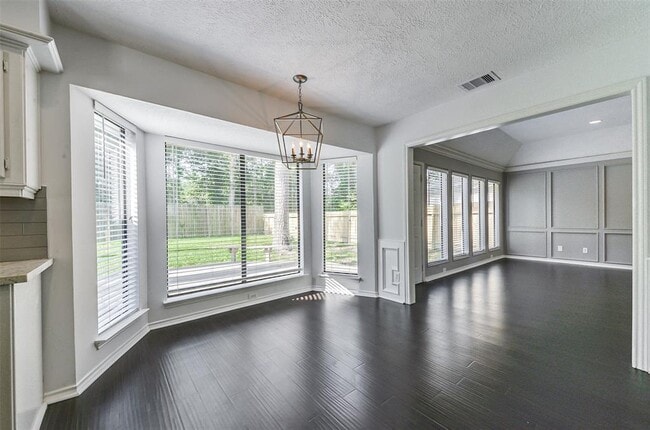 Building Photo - 4310 Brightwood Dr
