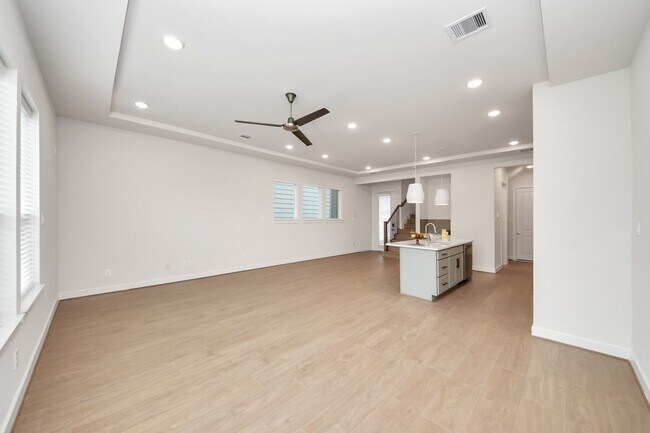 Building Photo - 1514 Colonial Gorge Dr