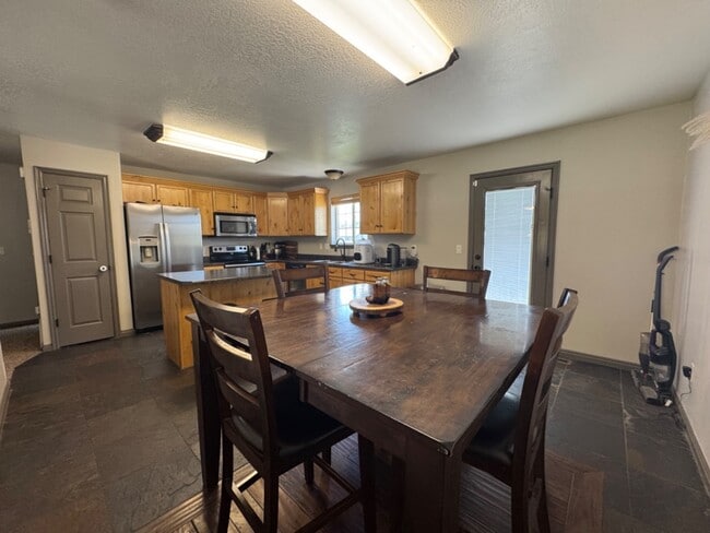 Building Photo - 3261 S 1500 W