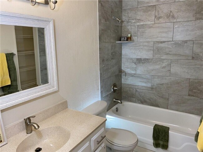 Building Photo - 1700 Rustlers Rd