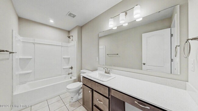 Building Photo - 15802 Stonehouse Ct