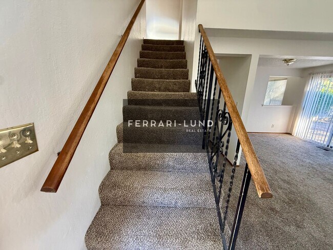 Building Photo - ??Beautiful Northwest Reno Home – 3 Bed, 2.5 Bath with 2-Car Garage- Kay DeAlba Property!!??