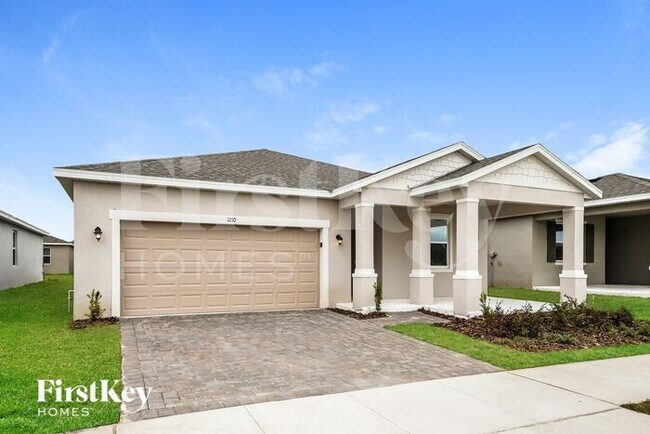 Building Photo - 1210 Ponca Rd