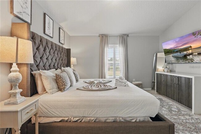 Building Photo - 634 Chadbury Way