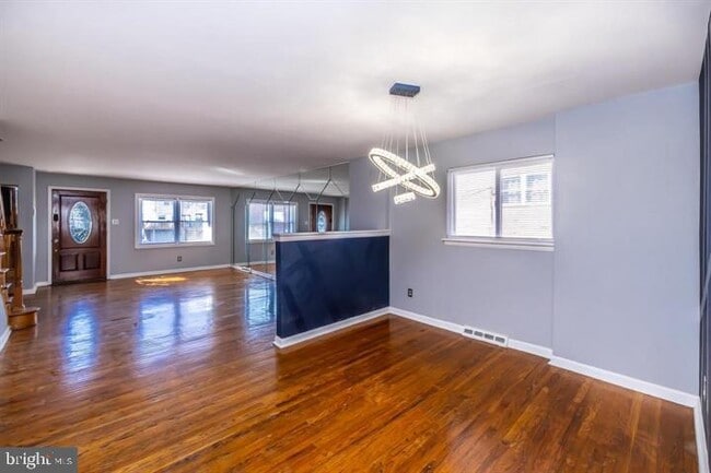 Building Photo - 209 Hansell Rd