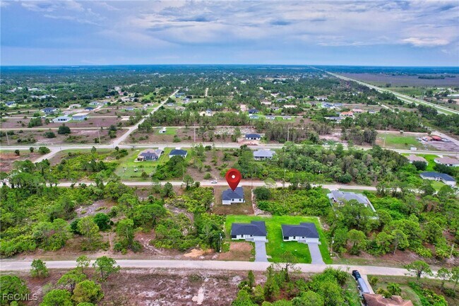 Building Photo - 1072 Norton Ave S