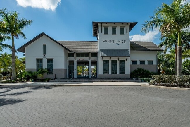 Building Photo - 4985 Coquina Pl