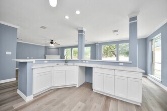 Building Photo - 16203 Broken Timber Cir