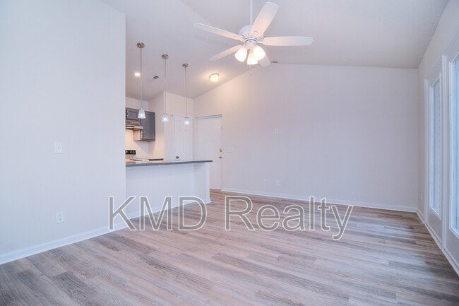 Building Photo - 6120 Meadow Rose Ln