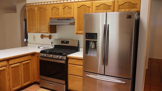 Building Photo - In ground Pool