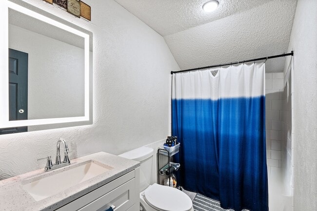 Building Photo - 6021 Jester Dr