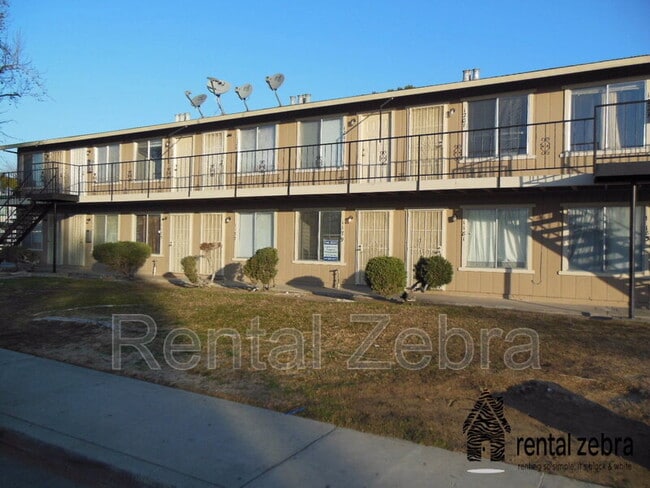 Building Photo - 1183 Kelso St