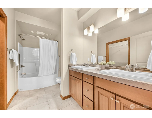 Building Photo - Beach Condo In Birch Bay - 2 Bed/2 Bath - ...
