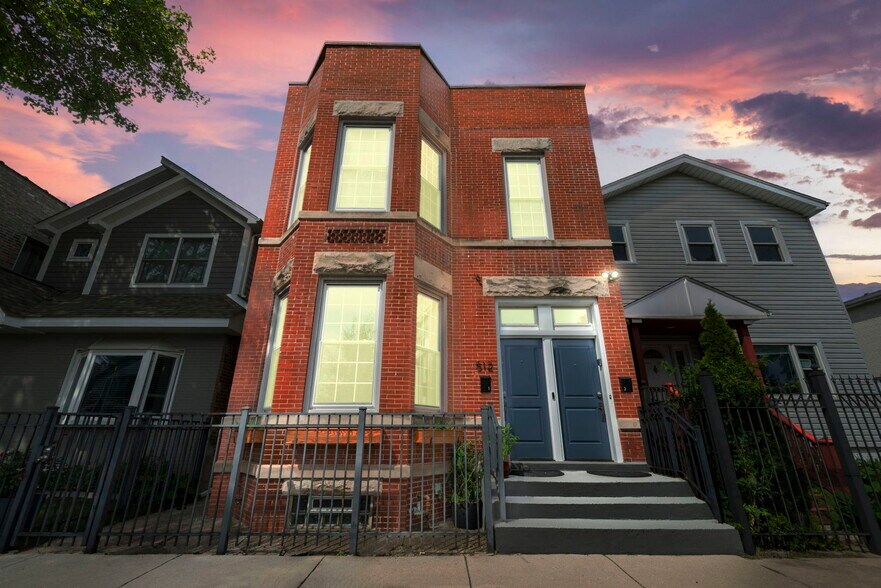 Primary Photo - 512 W 37th St