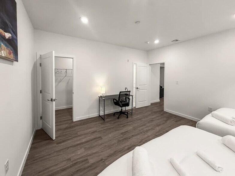 Building Photo - 1427 Germantown Ave