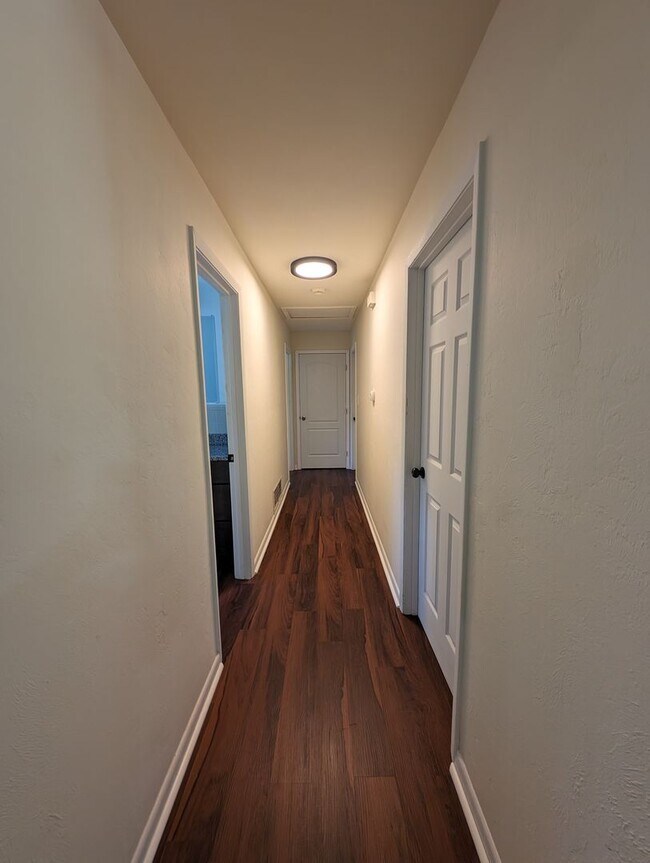 Building Photo - 531 NW 52nd Ter
