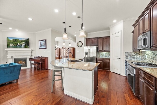 Building Photo - 6407 Sunstone Falls Ln