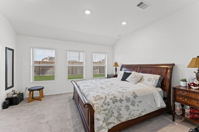 Building Photo - 31722 Harmony High Ln