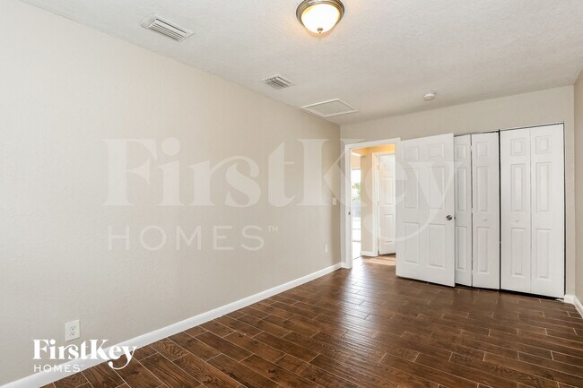 Building Photo - 6532 Eaton St