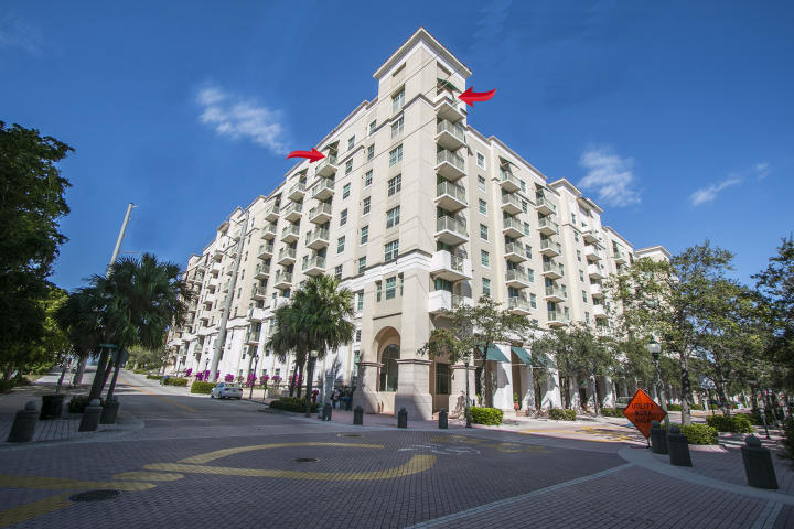 Building Photo - 610 Clematis St