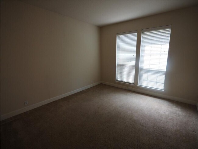 Building Photo - 3116 Argento Pl