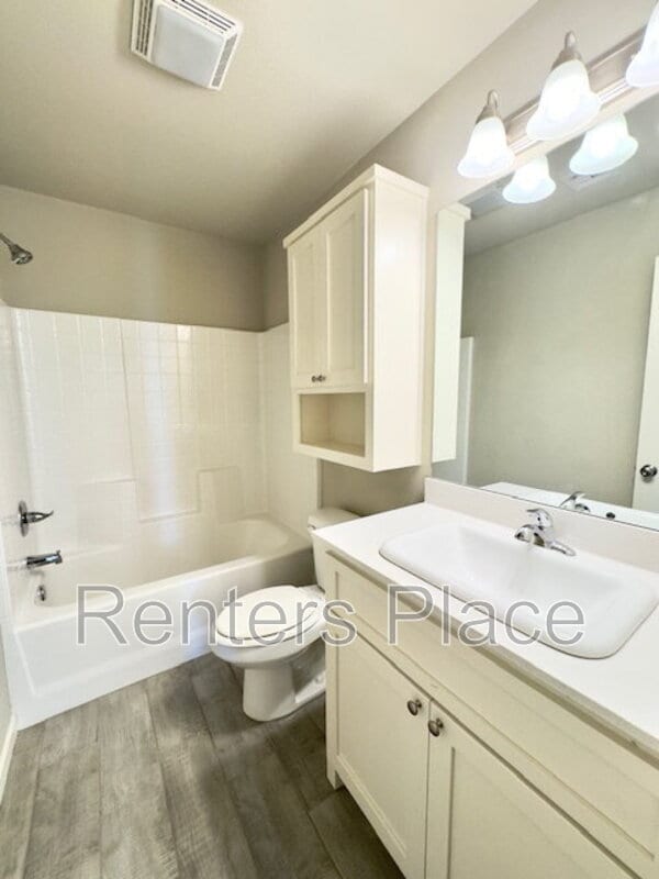 Building Photo - 28003 E 107th St S