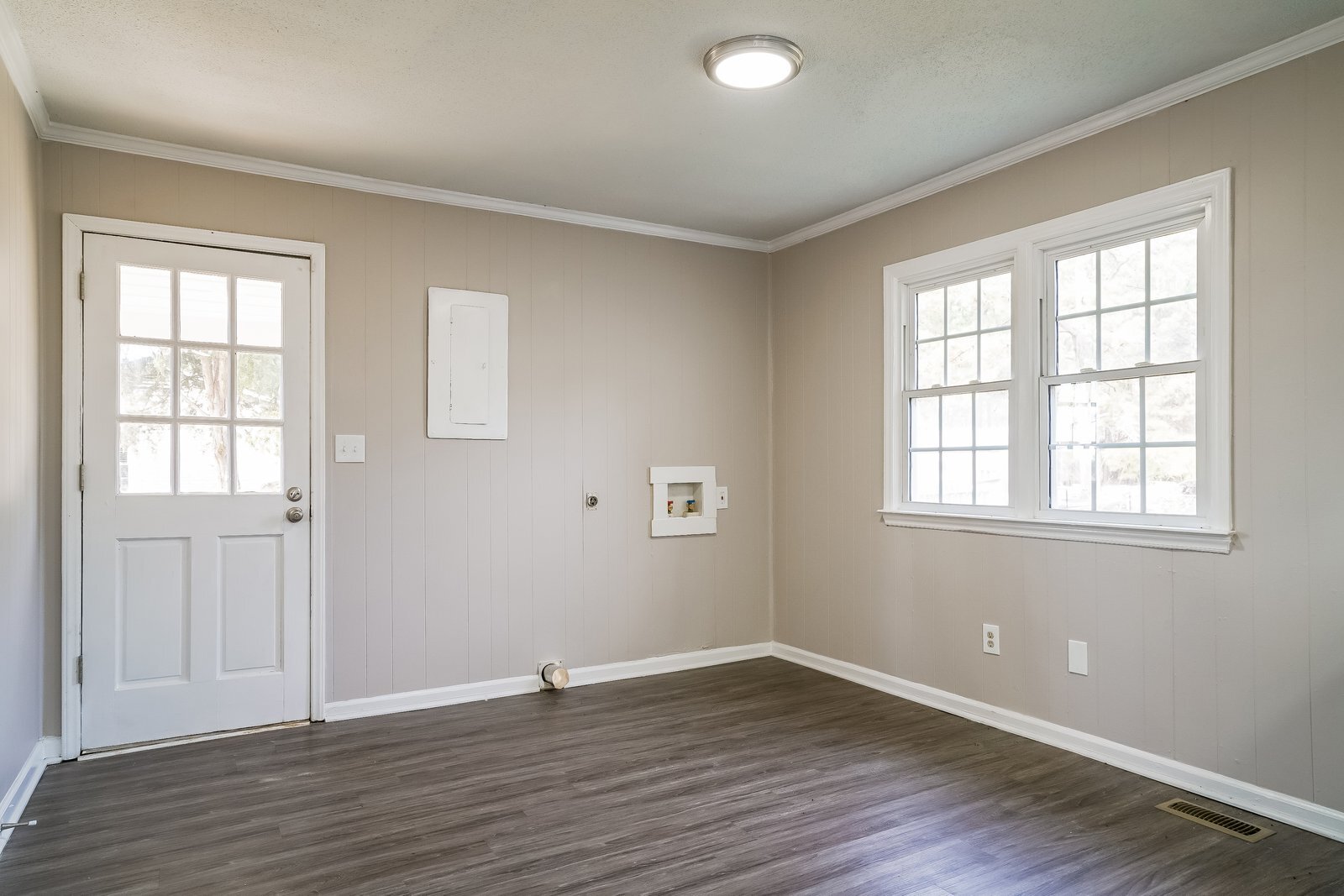 Building Photo - 7429 Buck Rd