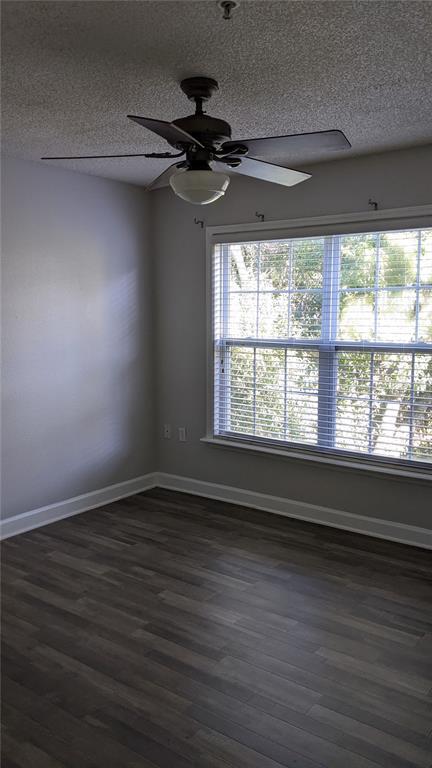 Building Photo - 2007 Dixie Belle Dr