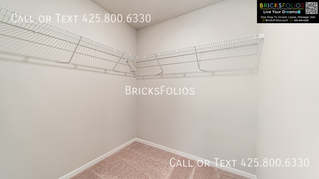 Building Photo - 4245 Pronghorn Pl