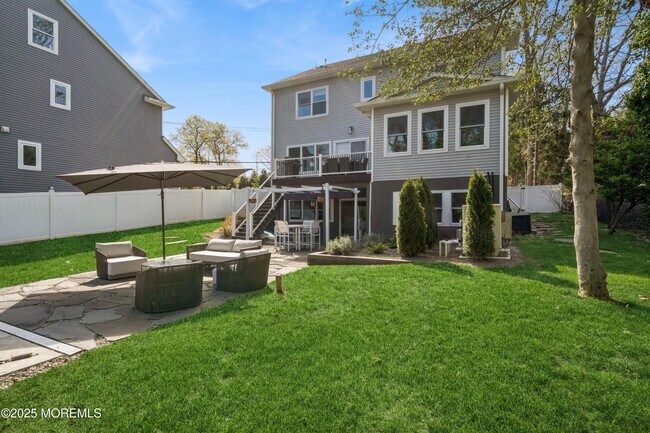 Building Photo - 2393A Ramshorn Dr
