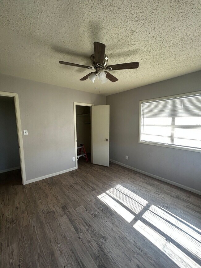 Building Photo - Country Living! Newly Updated 3-bed/2-bath in Frenship ISD!