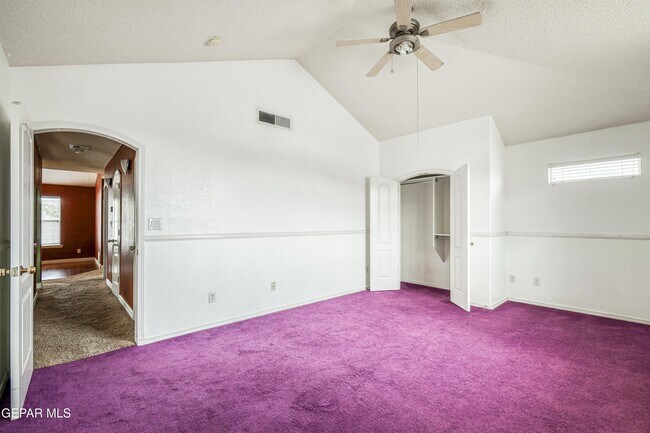 Building Photo - 4733 R L Shoemaker Dr