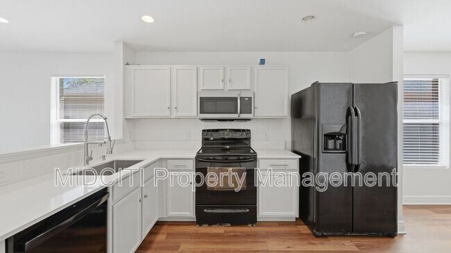 Building Photo - 11309 Autumn Ash Dr