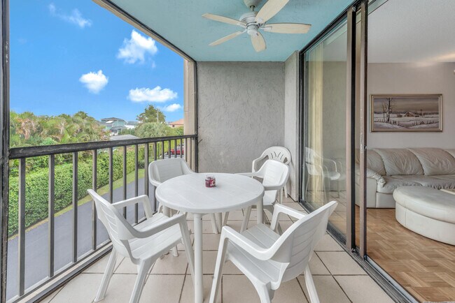 Building Photo - 890 N Federal Hwy