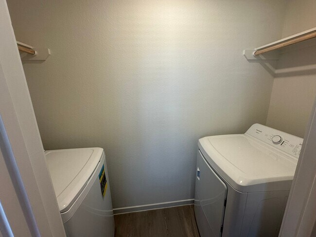 Building Photo - 10818 Red Orchid Dr