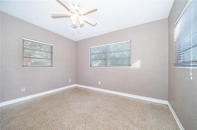 Building Photo - 3504 Lake Margaret Dr