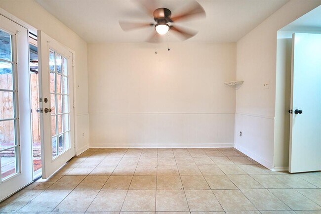 Building Photo - 6119 Fondren Rd
