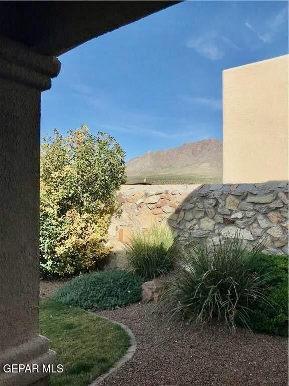 Building Photo - 6617 Cabana Del Sol Dr