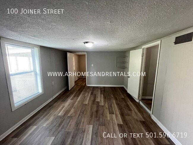 Building Photo - 100 Joiner Ave